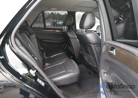 2015 Mercedes-Benz Ml 350 4Matic z USA, uszkodzony, nr VIN 4JGDA5HB3FA502839